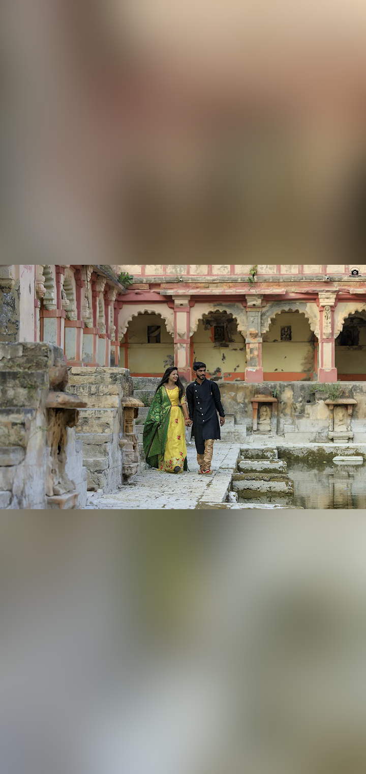 friends photo fashion Pose Image