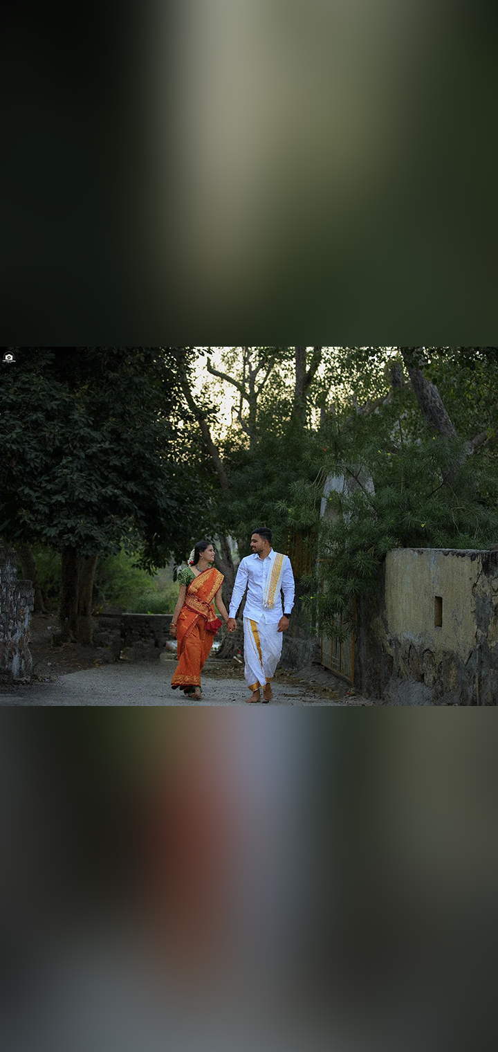 friends photo fashion Pose Image