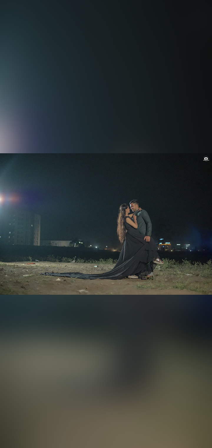 friends photo fashion Pose Image