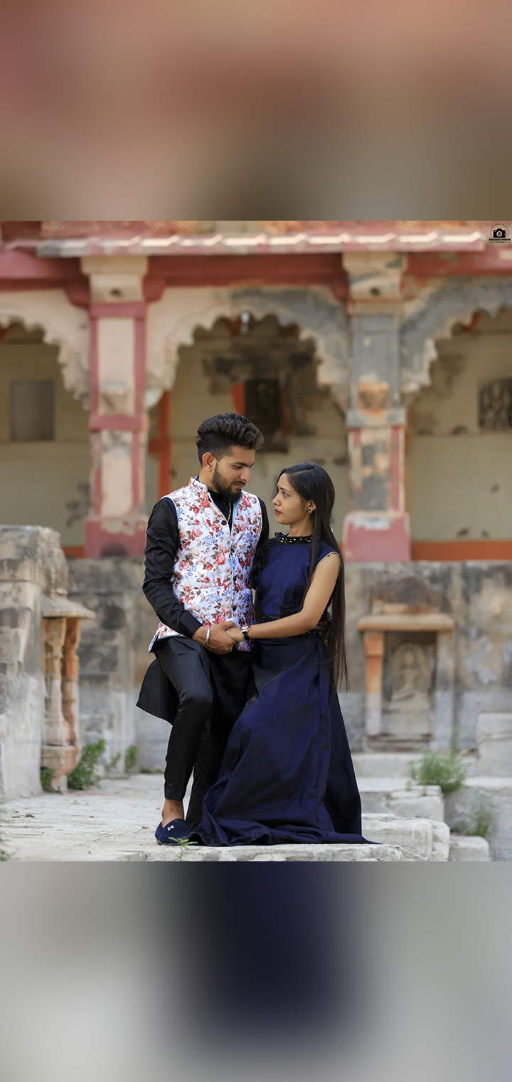 friends photo fashion Pose Image