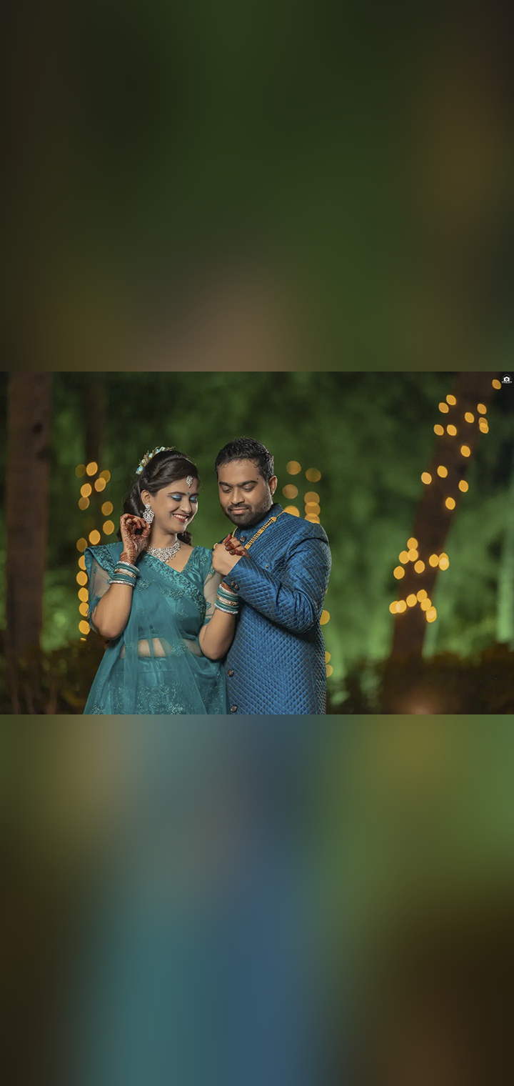 friends photo fashion Pose Image