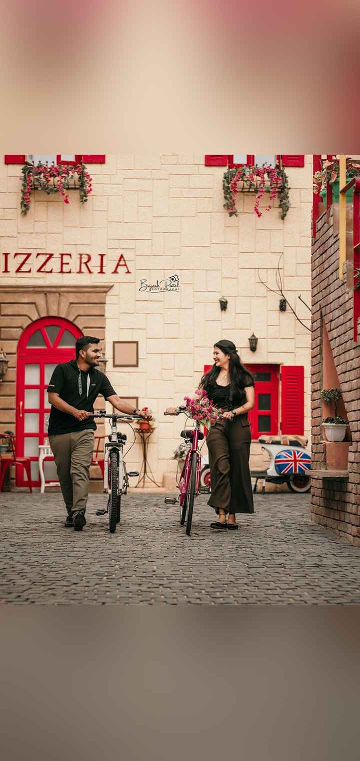 Brijesh Patel Photography Pose Image