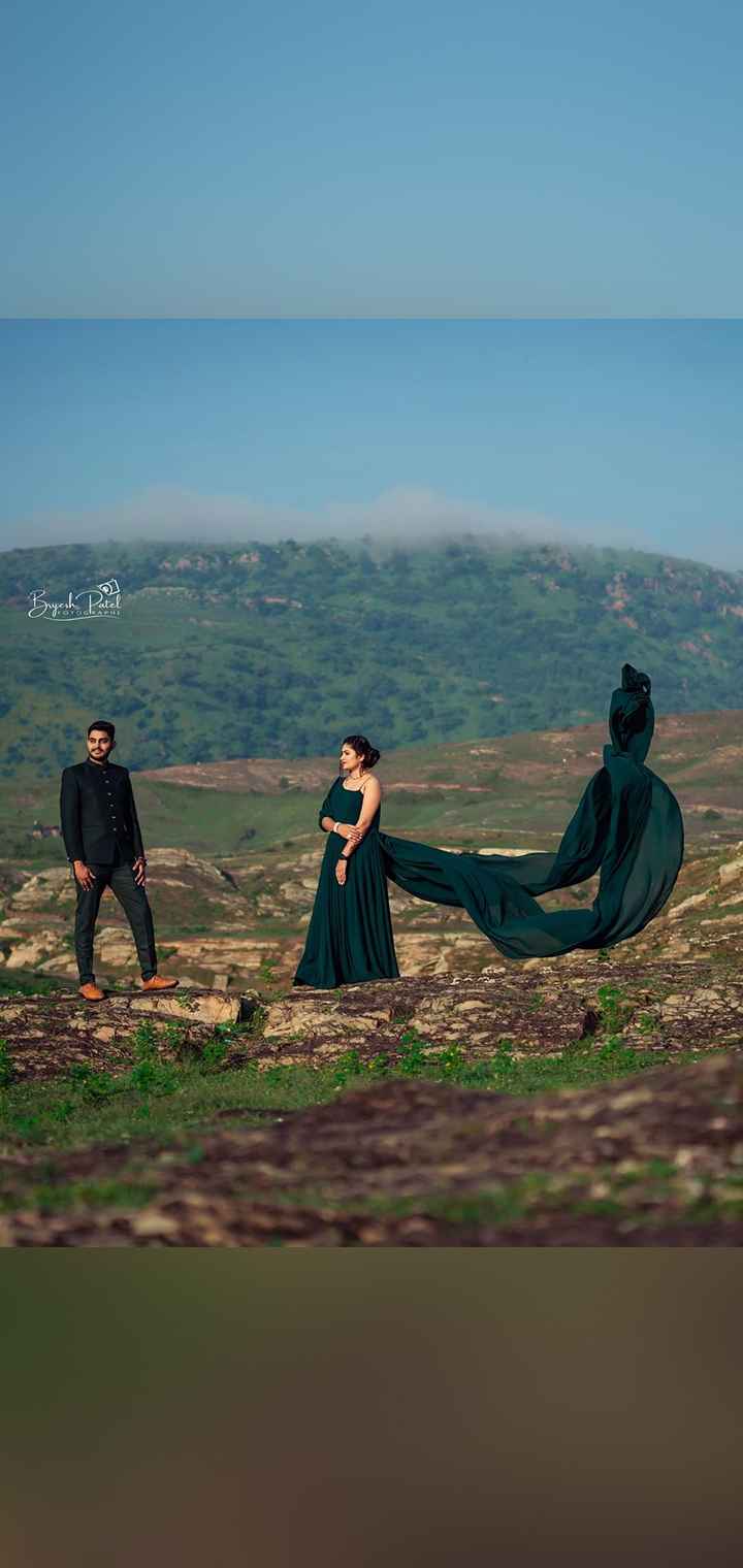 Brijesh Patel Photography Pose Image