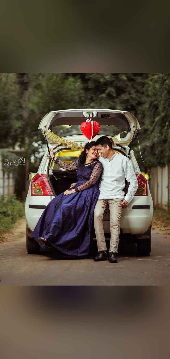 Brijesh Patel Photography Pose Image