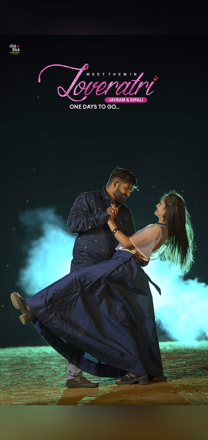 CLICK BLICK Pose Image