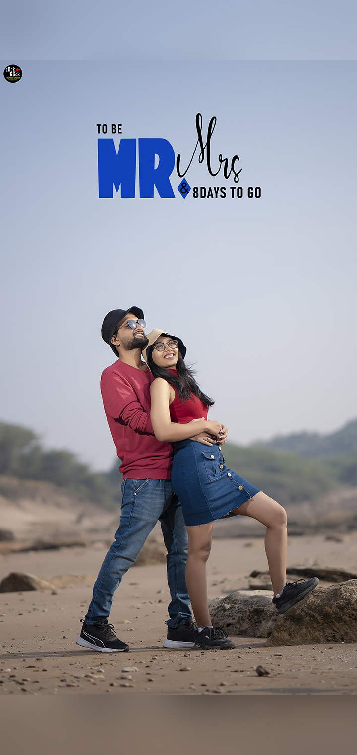 CLICK BLICK Pose Image