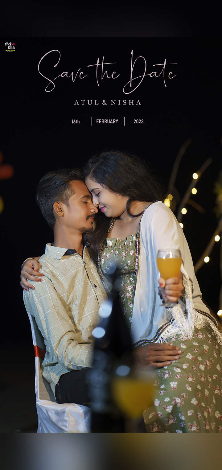 CLICK BLICK Pose Image