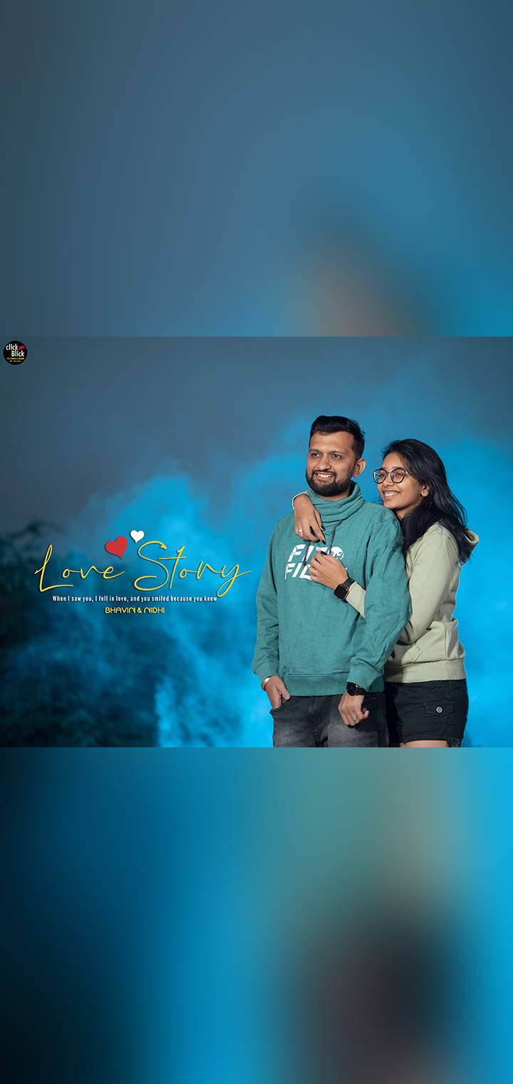 CLICK BLICK Pose Image
