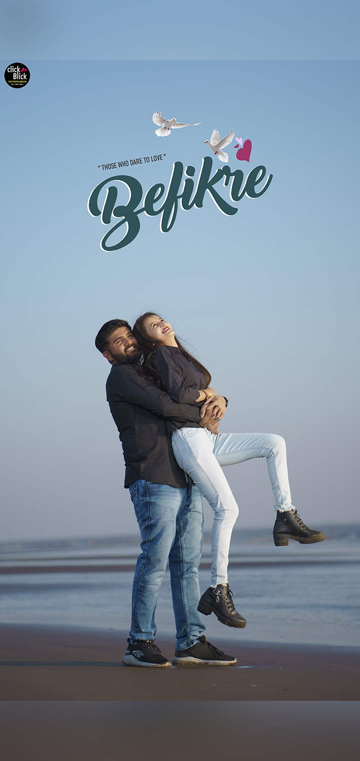CLICK BLICK Pose Image