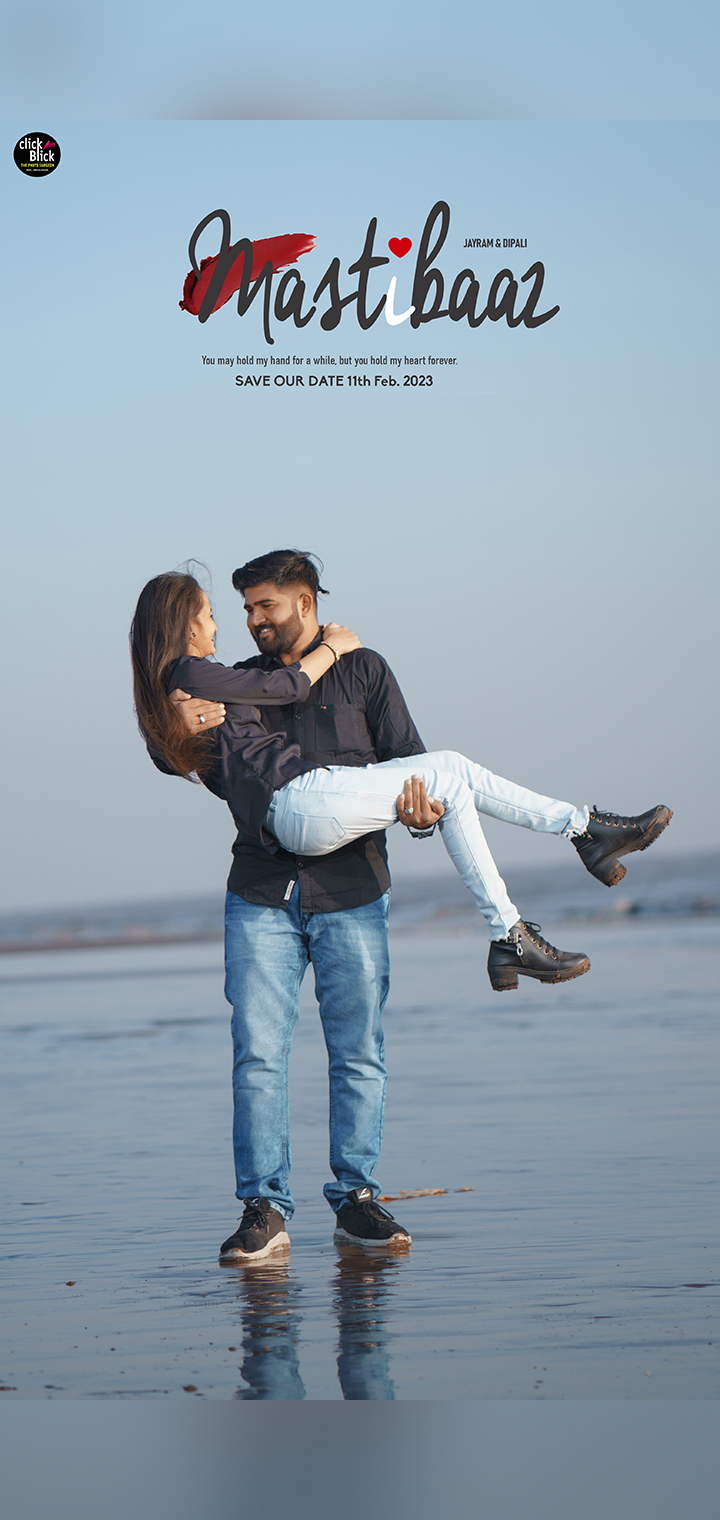 CLICK BLICK Pose Image