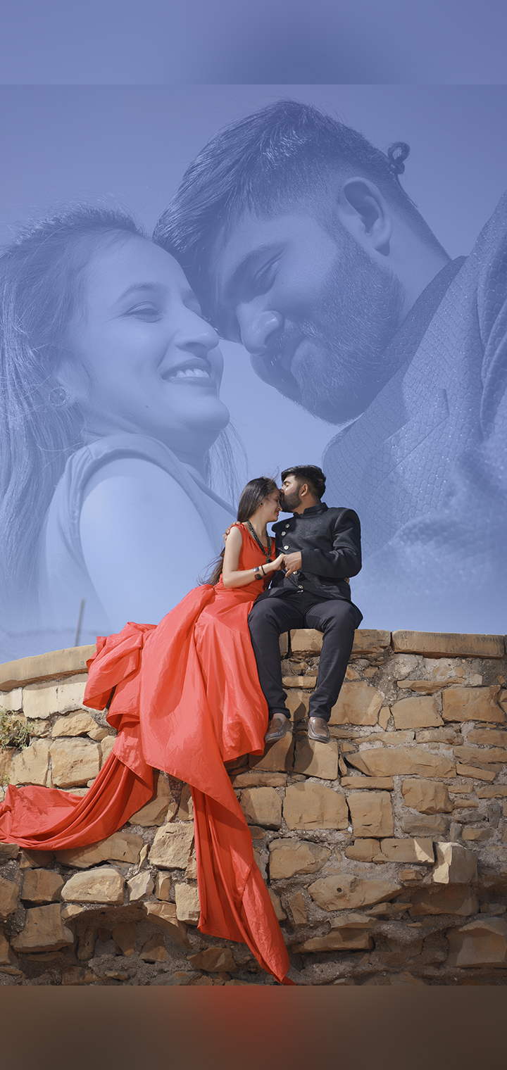 CLICK BLICK Pose Image