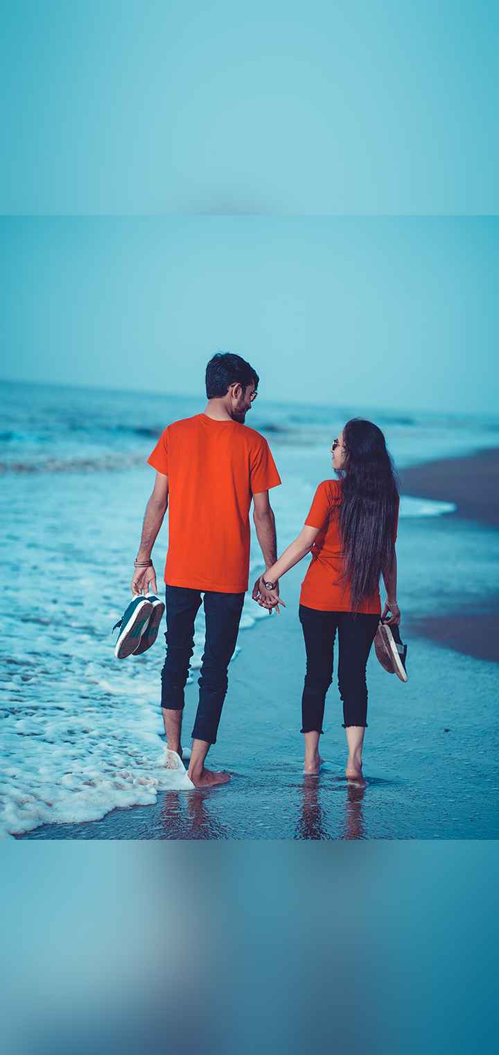 CLICK BLICK Pose Image