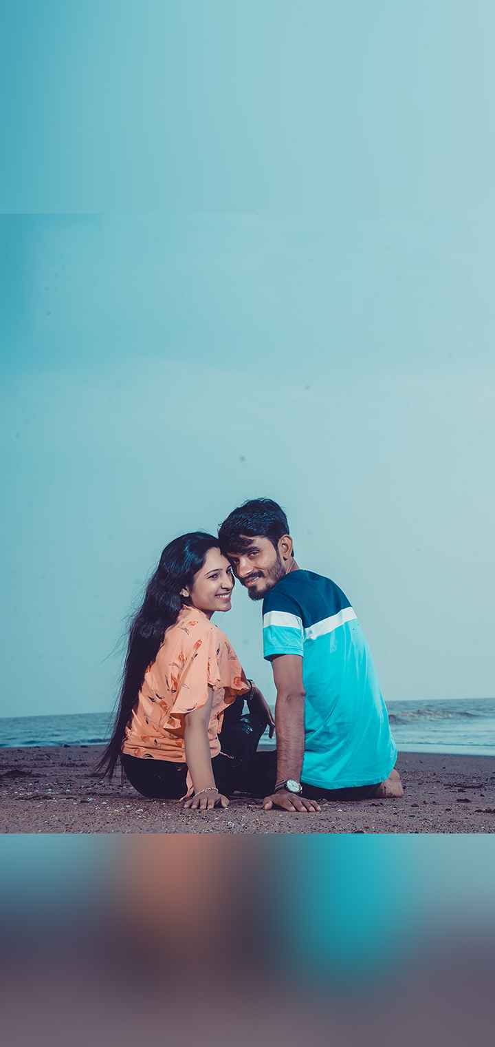 CLICK BLICK Pose Image