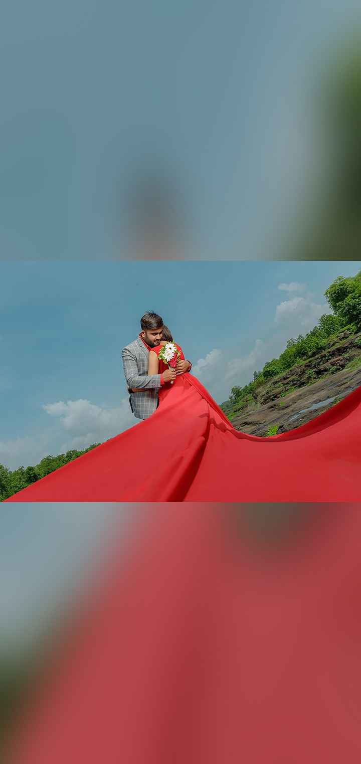 Dilus Photography Pose Image