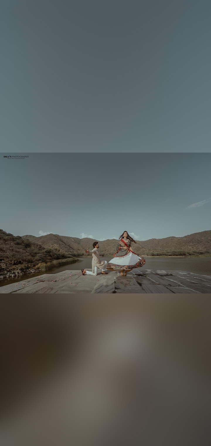 Dilus Photography Pose Image