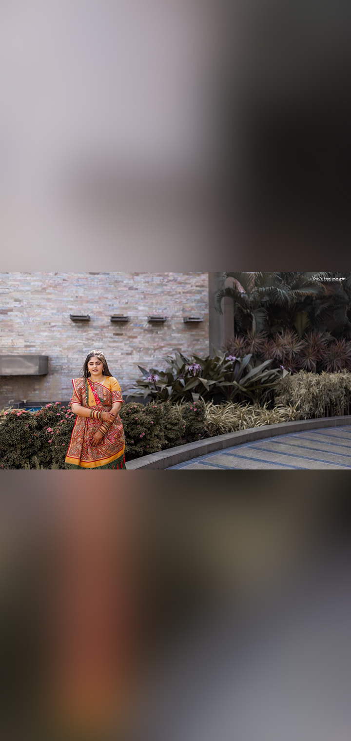 Dilus Photography Pose Image