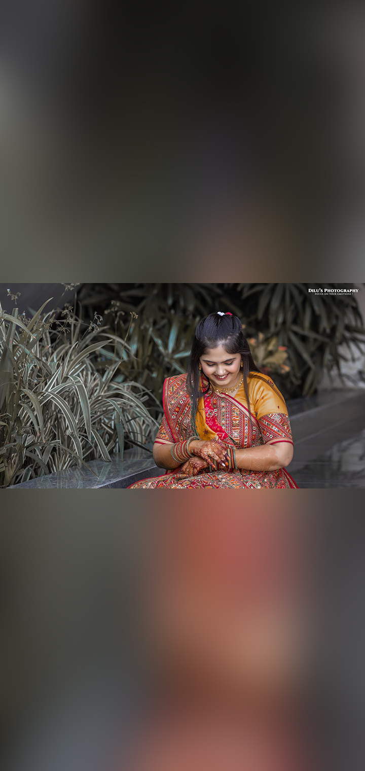 Dilus Photography Pose Image