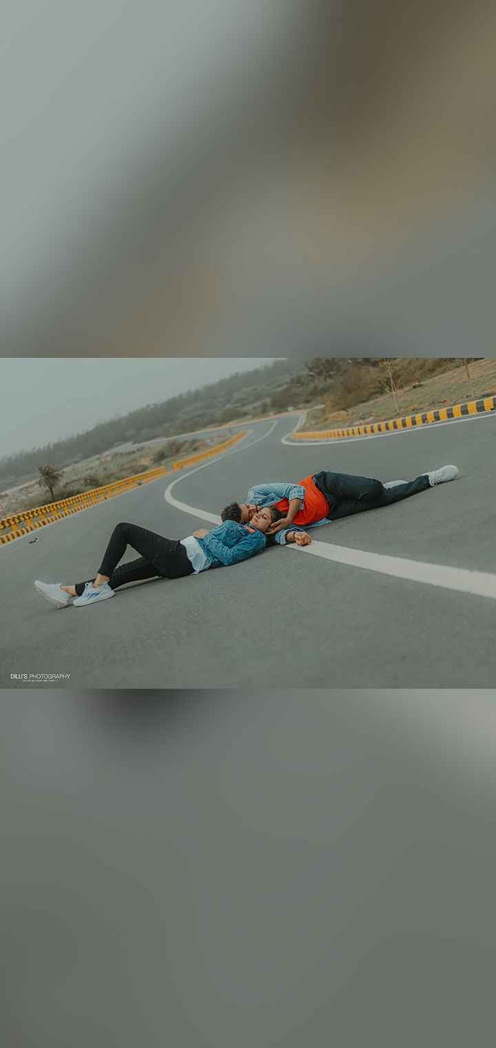 Dilus Photography Pose Image