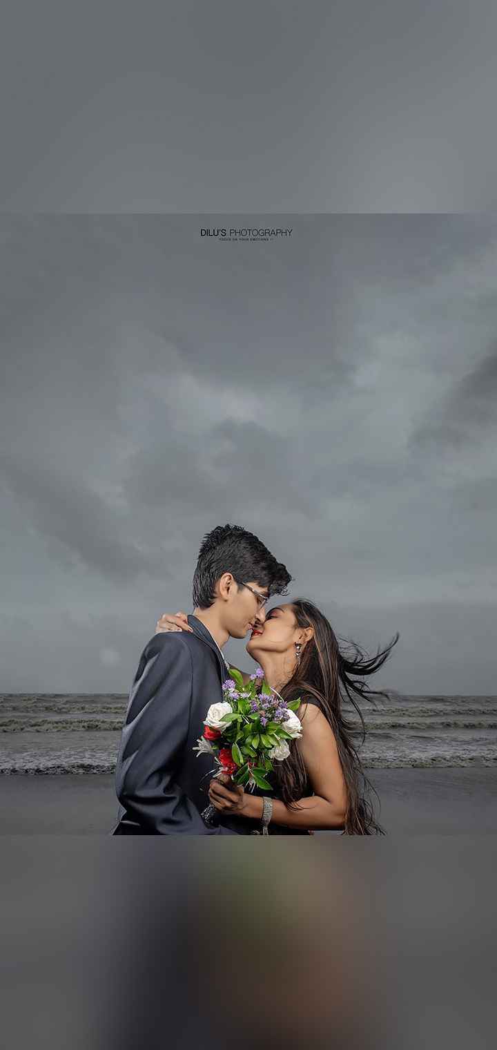 Dilus Photography Pose Image