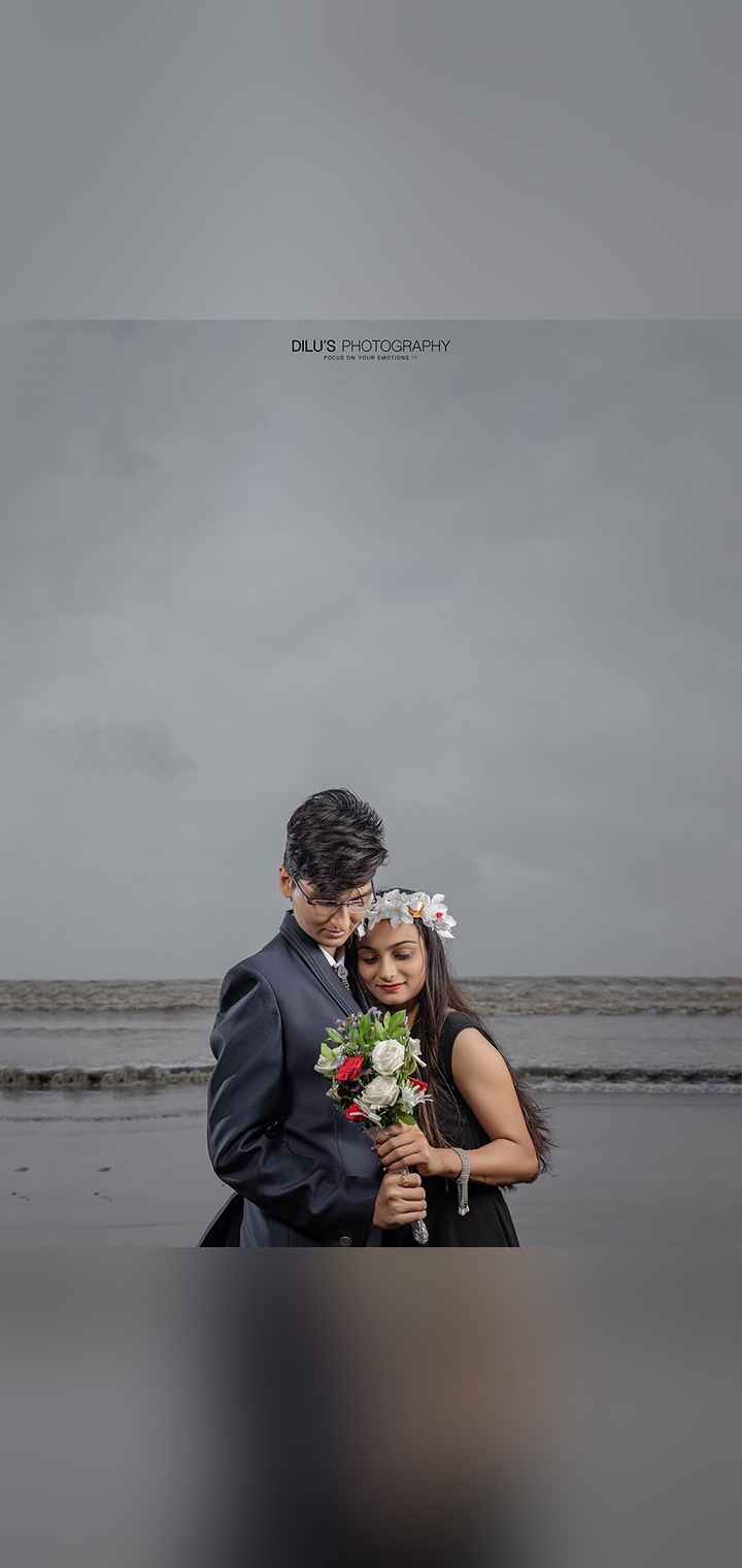 Dilus Photography Pose Image