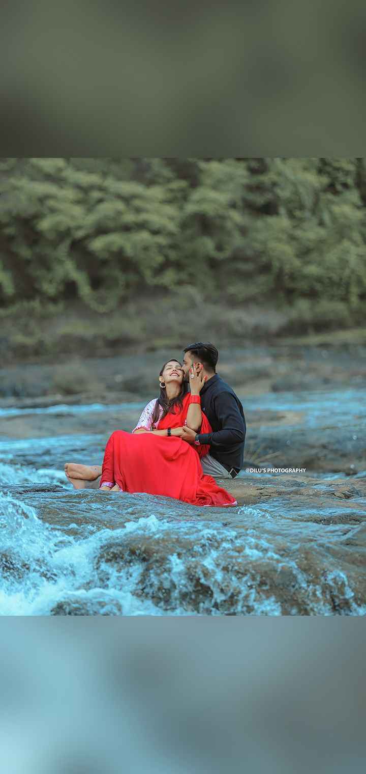Dilus Photography Pose Image