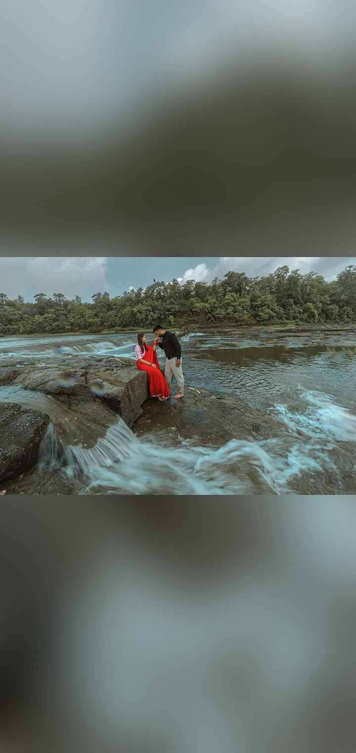 Dilus Photography Pose Image
