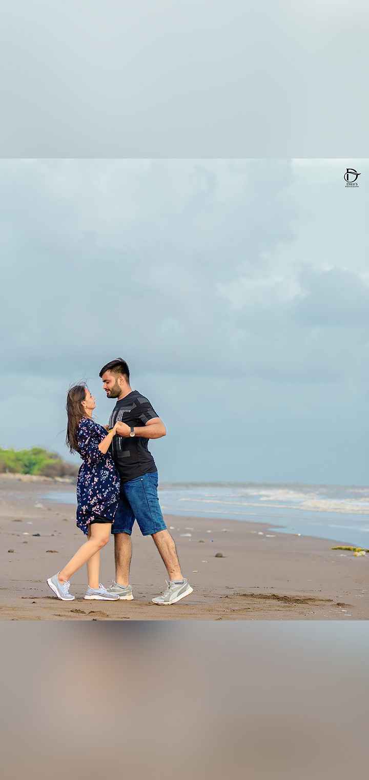 Dilus Photography Pose Image
