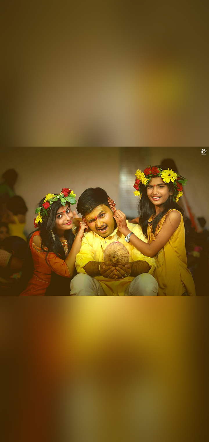 Dilus Photography Pose Image