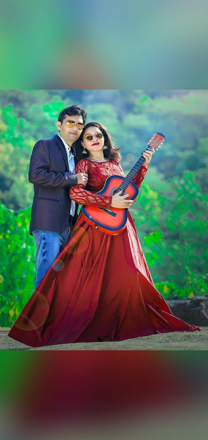 Dilus Photography Pose Image