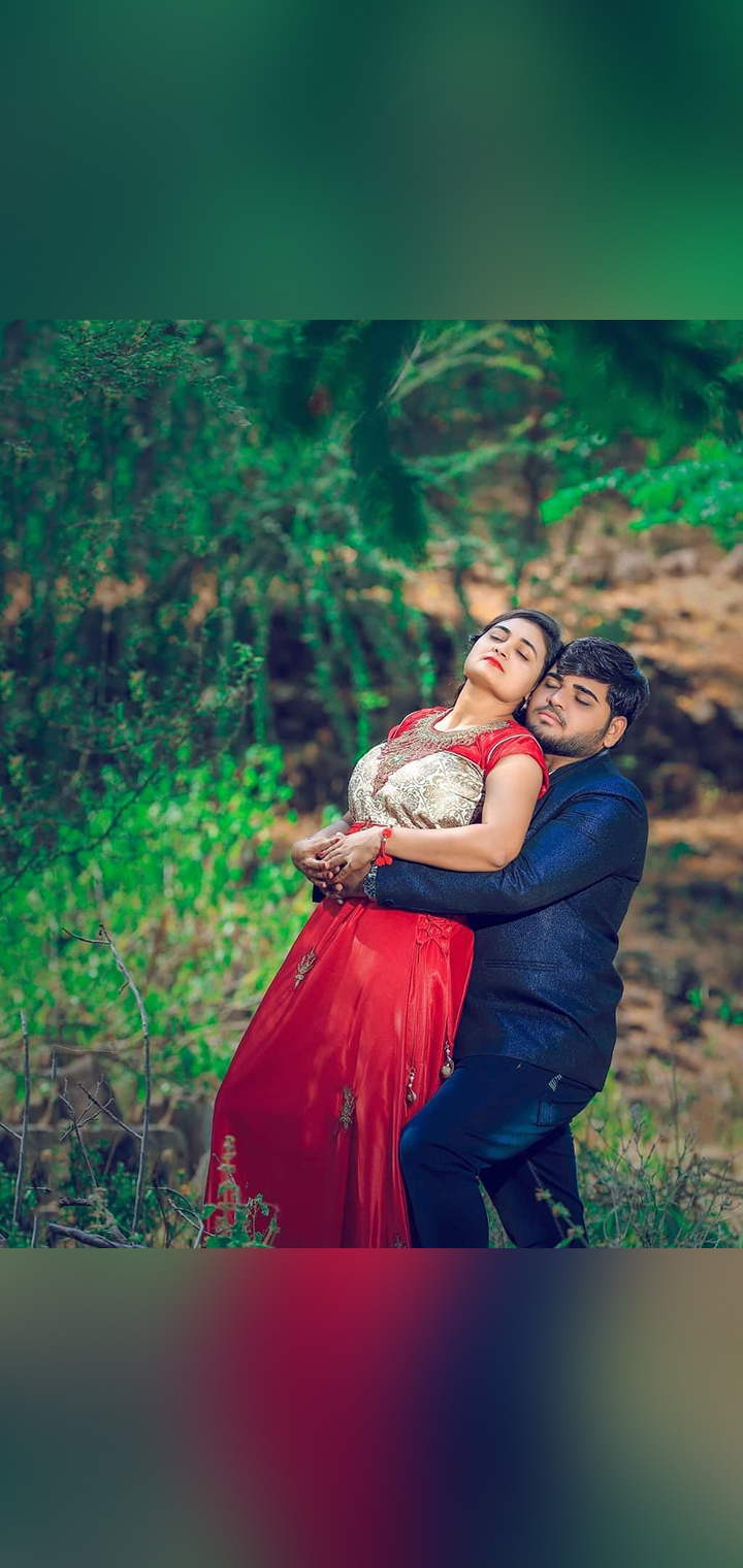 Dilus Photography Pose Image