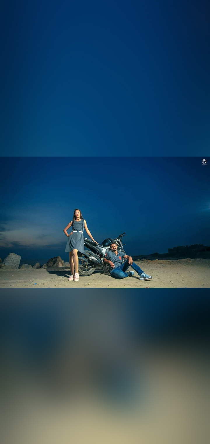 Dilus Photography Pose Image