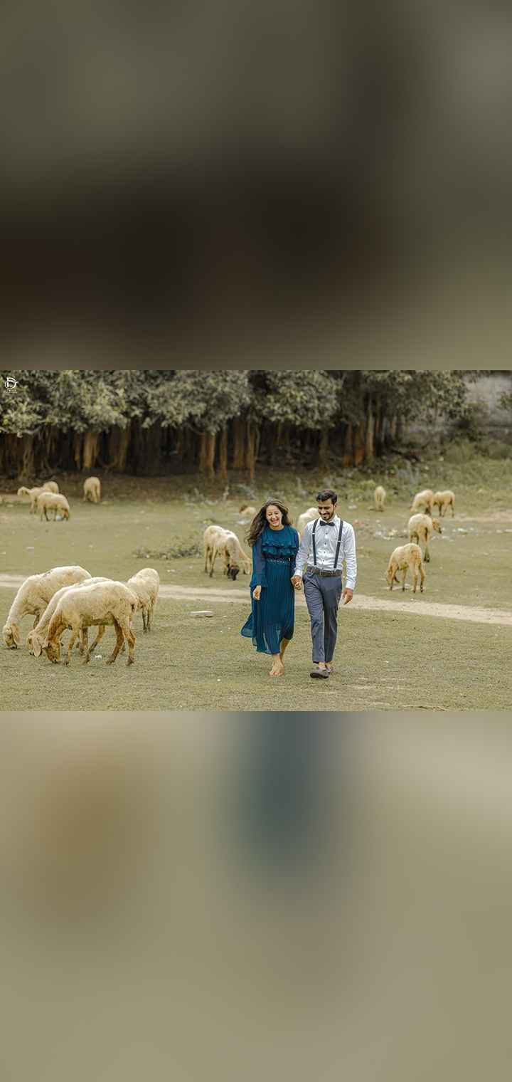 Dilus Photography Pose Image