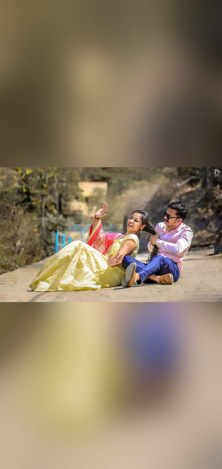 Dilus Photography Pose Image