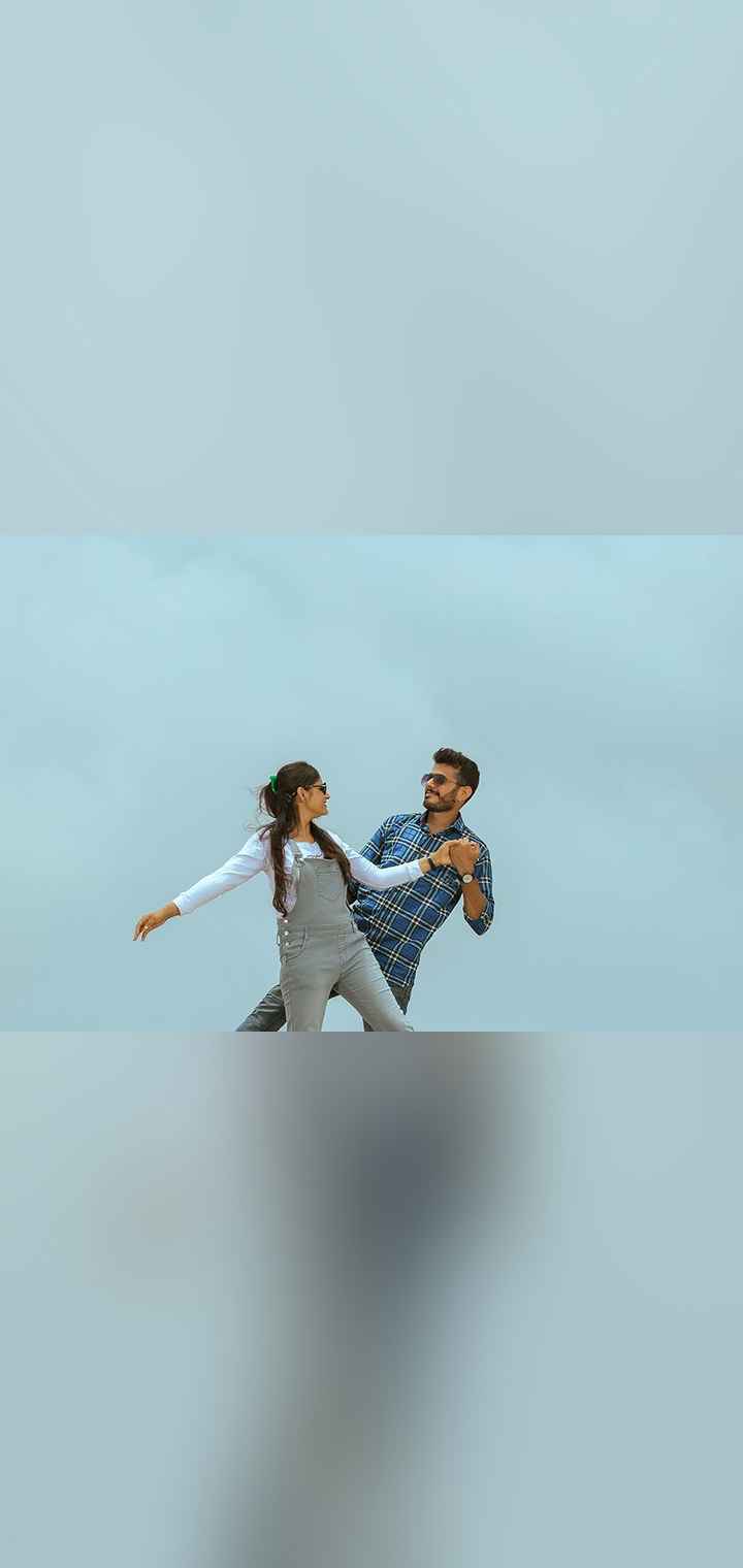 Dilus Photography Pose Image