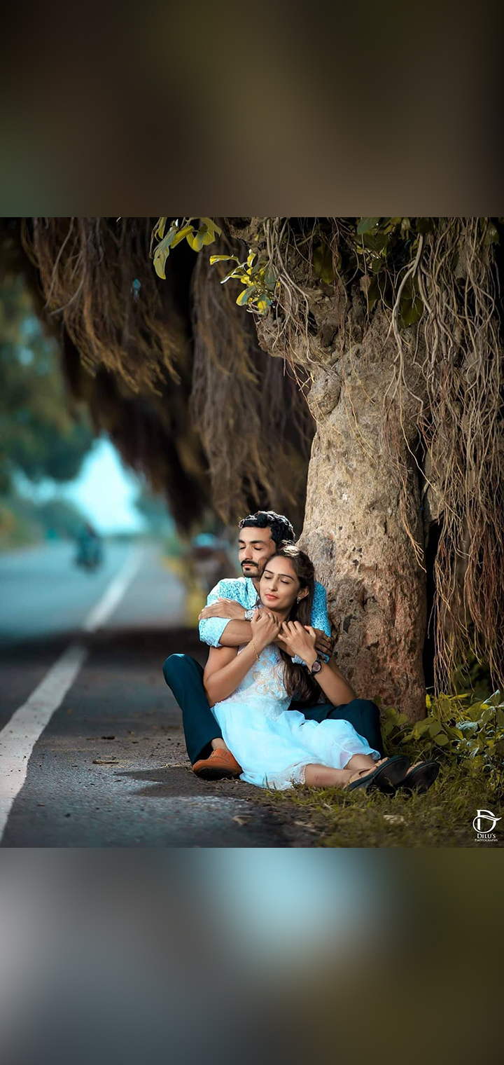 Dilus Photography Pose Image