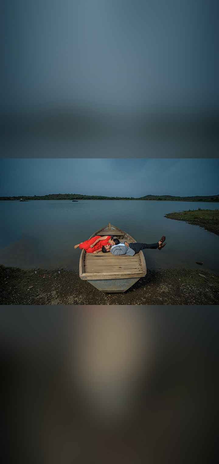Dilus Photography Pose Image
