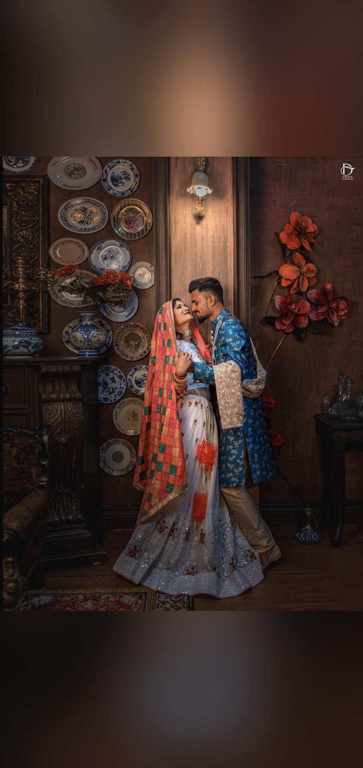 Dilus Photography Pose Image
