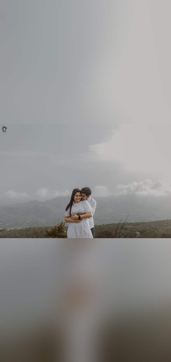 Dilus Photography Pose Image