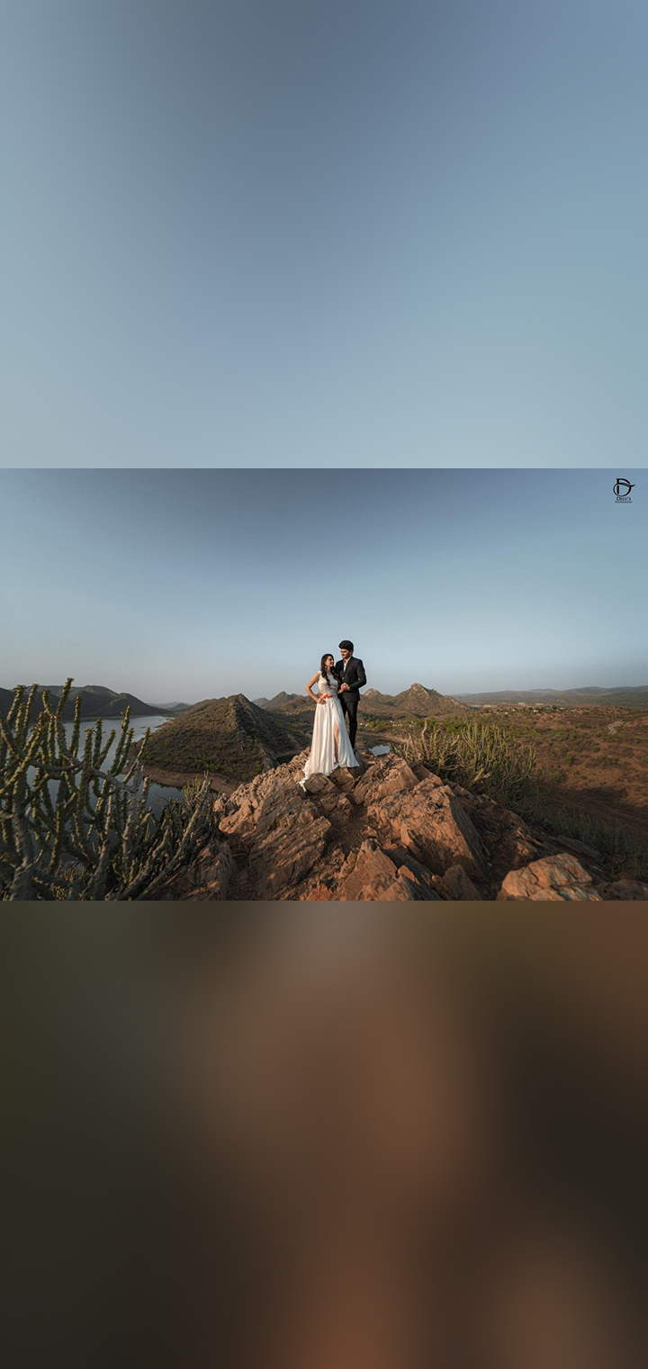 Dilus Photography Pose Image
