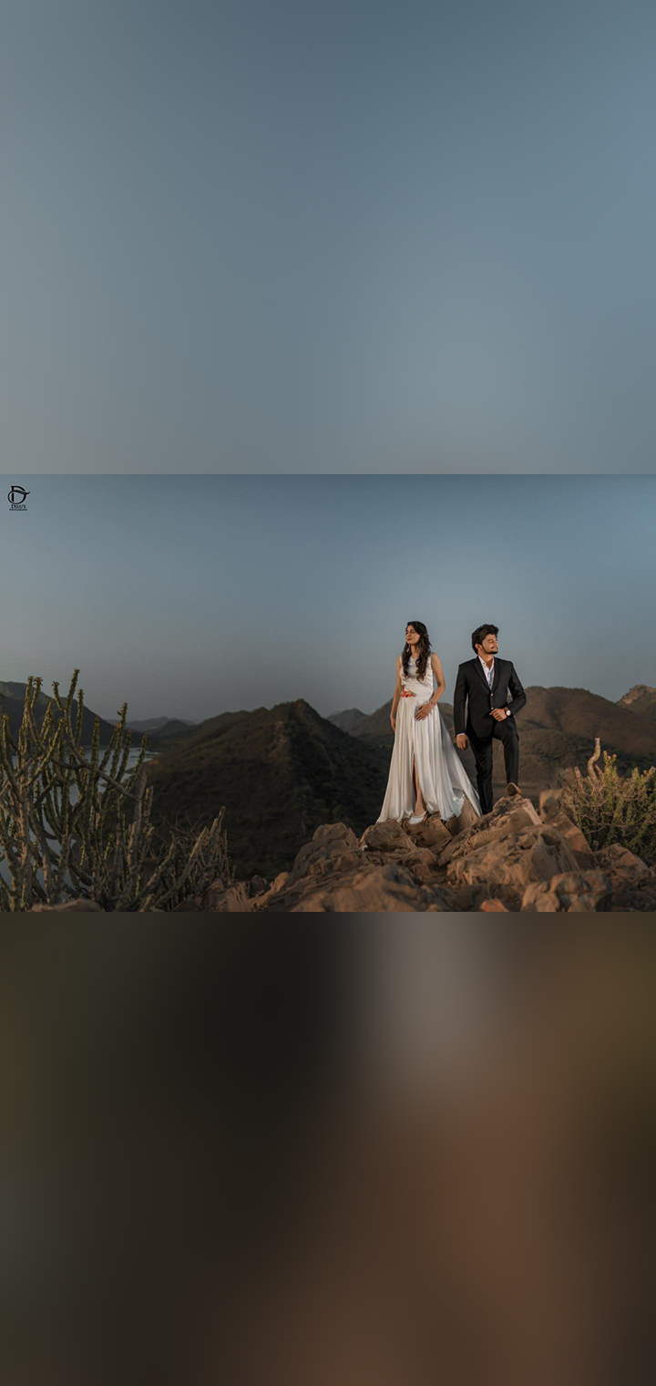 Dilus Photography Pose Image