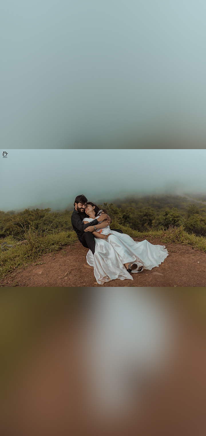 Dilus Photography Pose Image