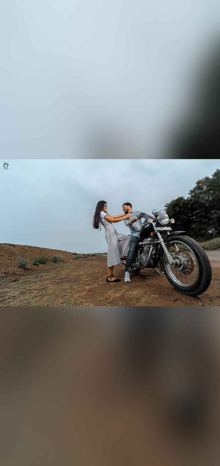 Dilus Photography Pose Image