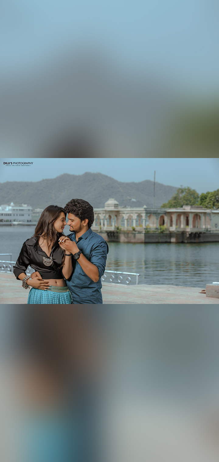 Dilus Photography Pose Image