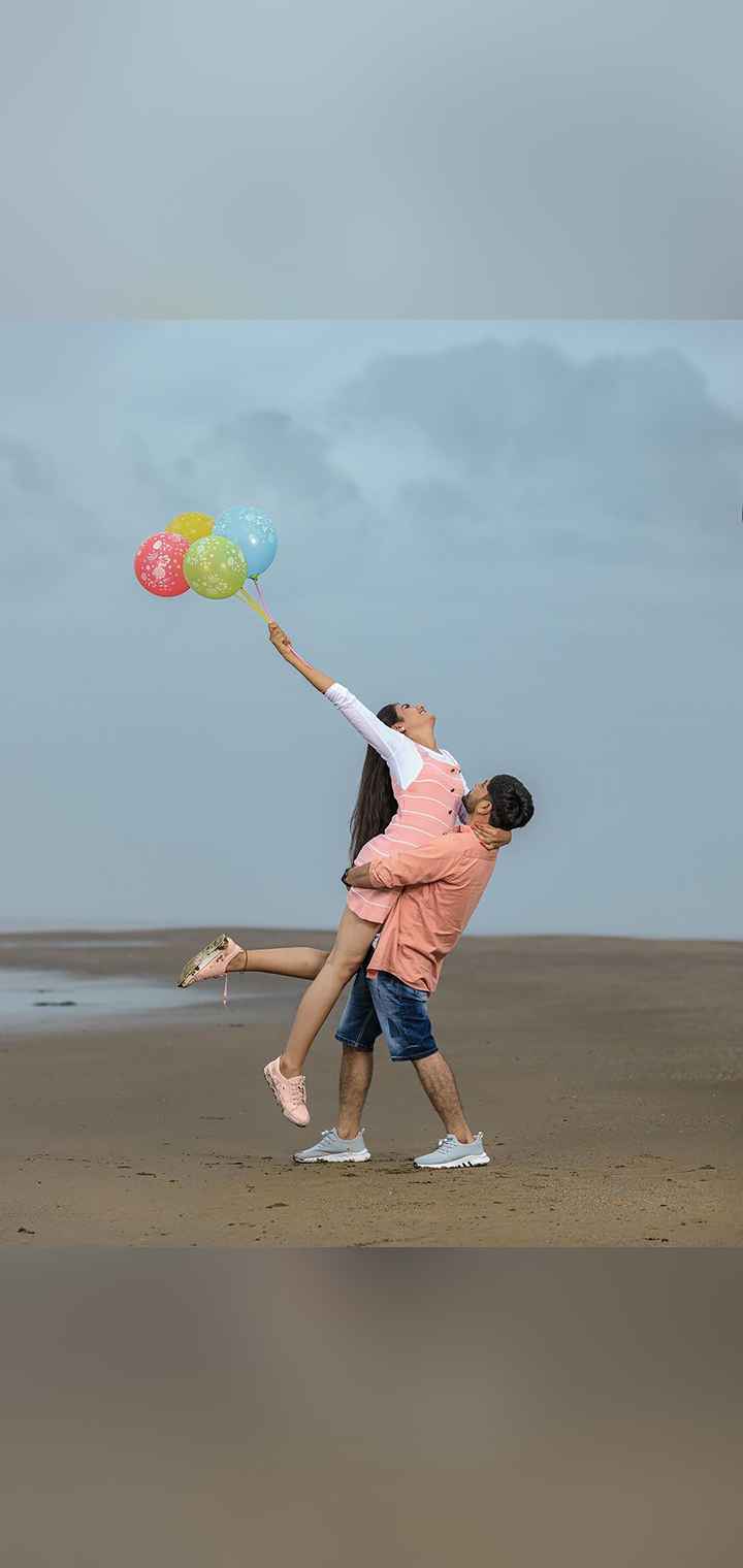 Dilus Photography Pose Image