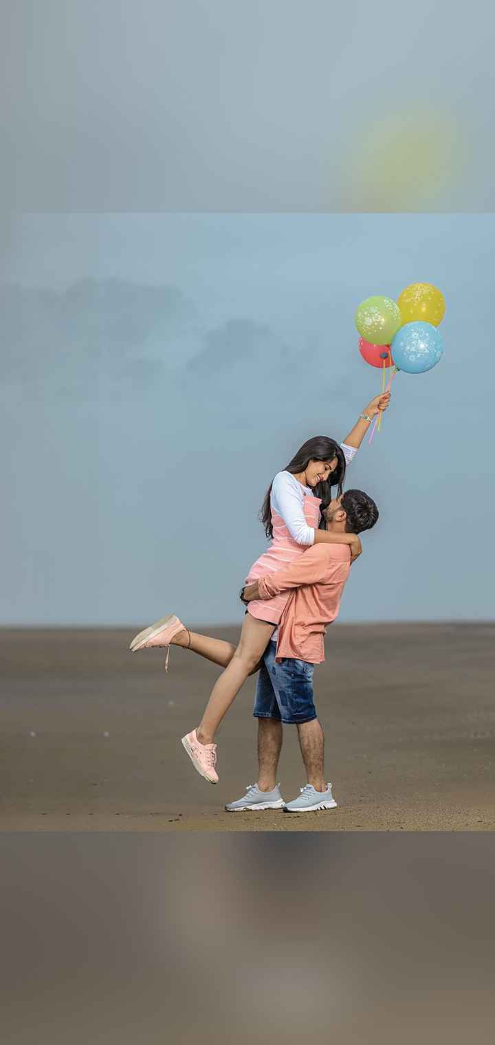 Dilus Photography Pose Image