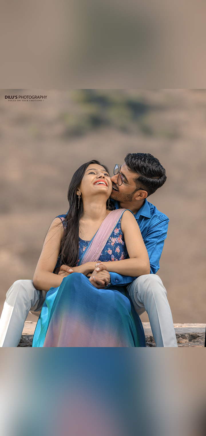 Dilus Photography Pose Image