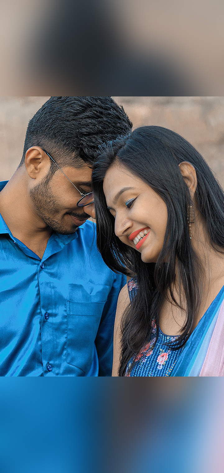 Dilus Photography Pose Image