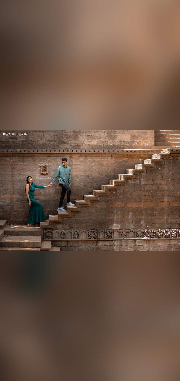 Dilus Photography Pose Image