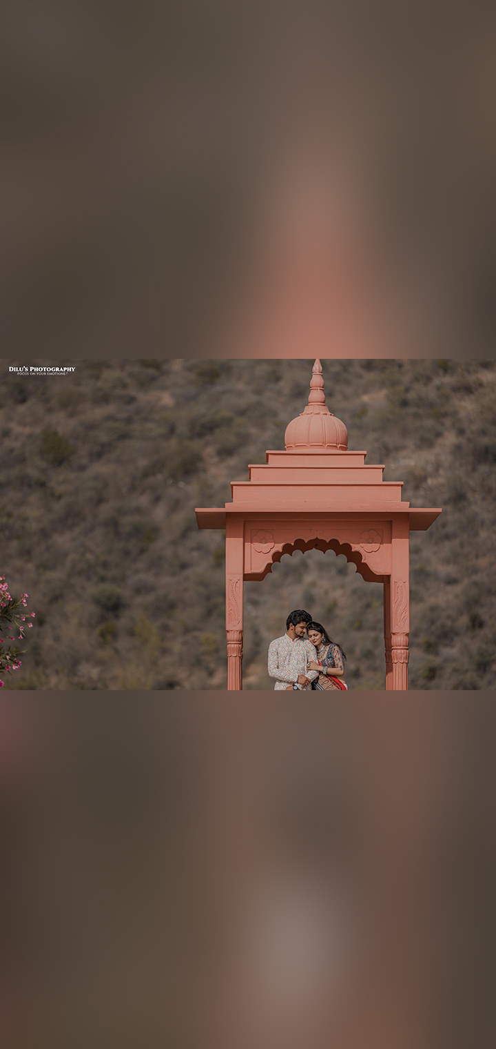 Dilus Photography Pose Image