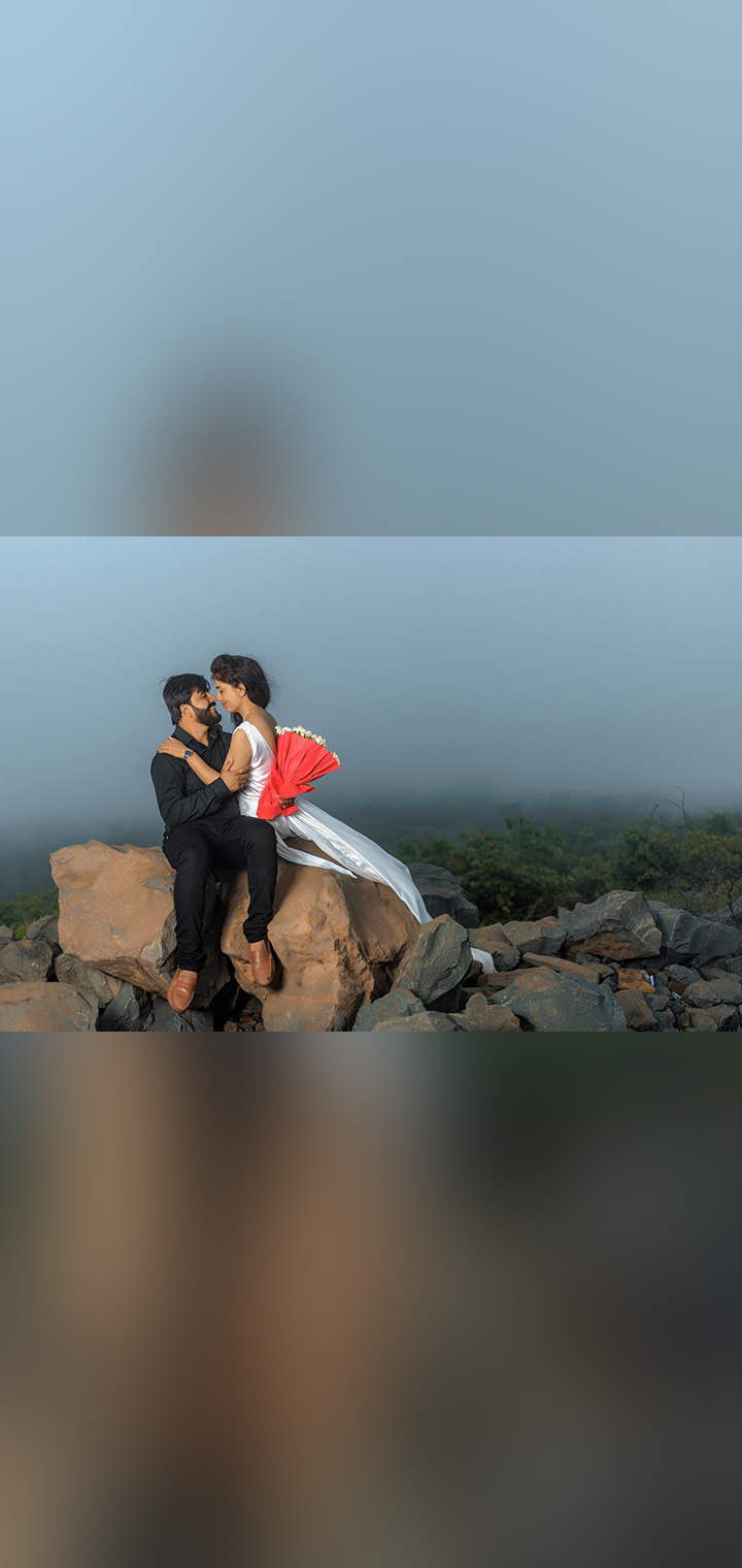 Dilus Photography Pose Image